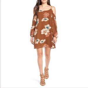 Leith Cold Shoulder Shift Dress XS